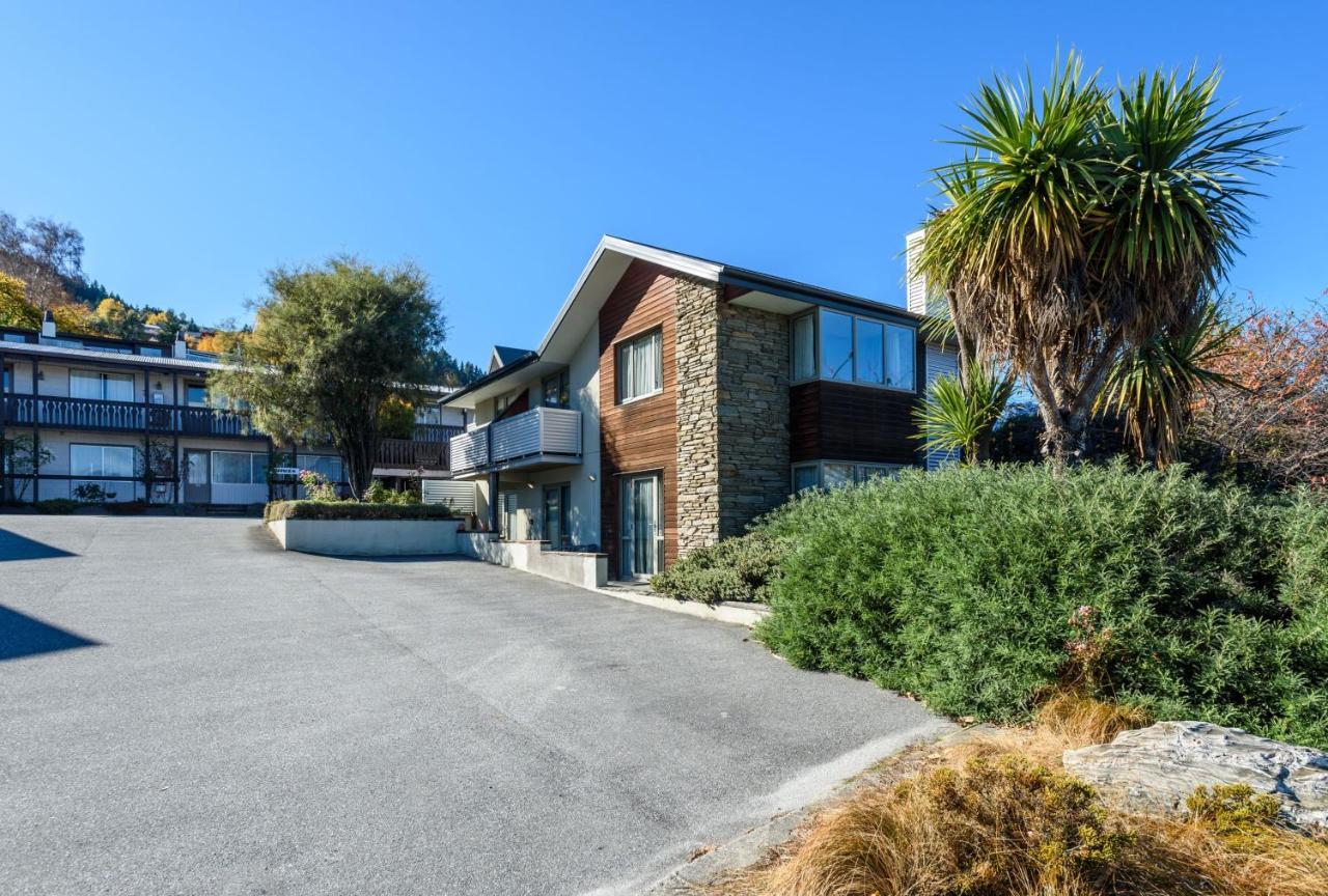 Queenstown Motel Apartments (Adults Only) Exterior photo
