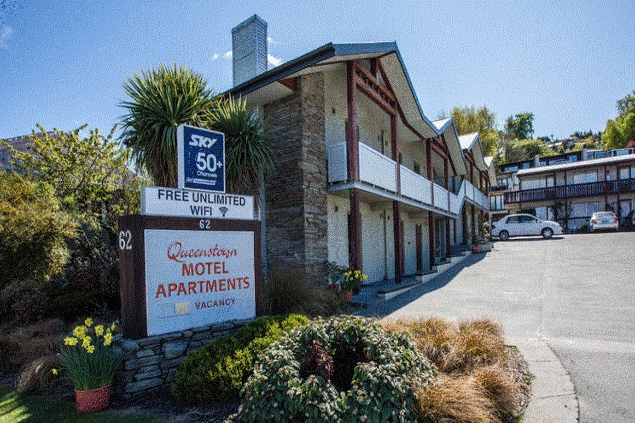 Queenstown Motel Apartments (Adults Only) Exterior photo