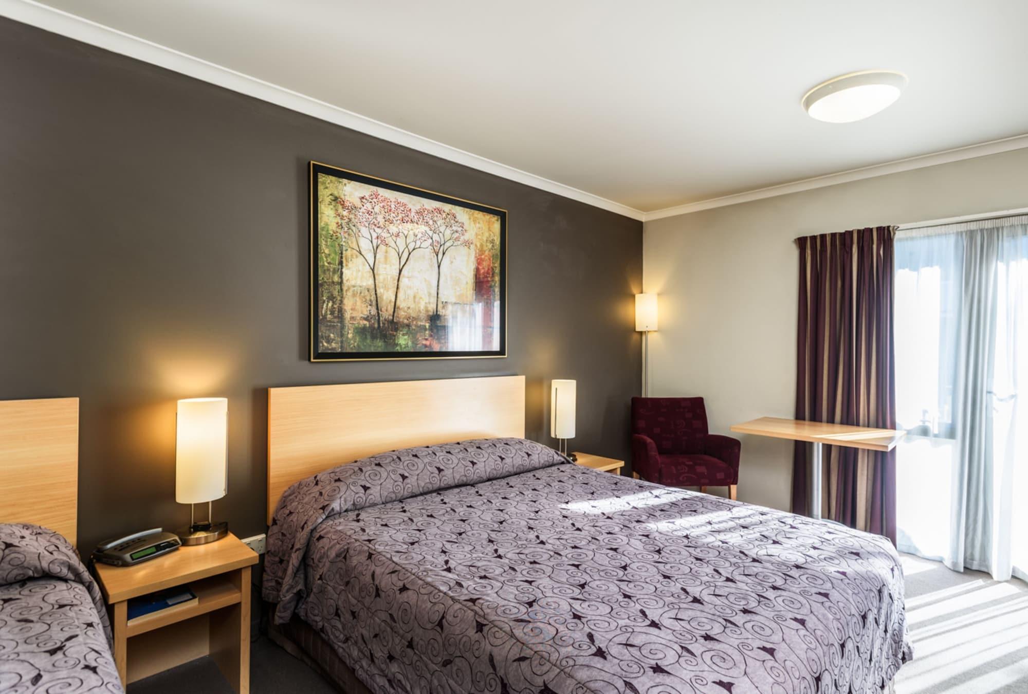 Queenstown Motel Apartments (Adults Only) Exterior photo