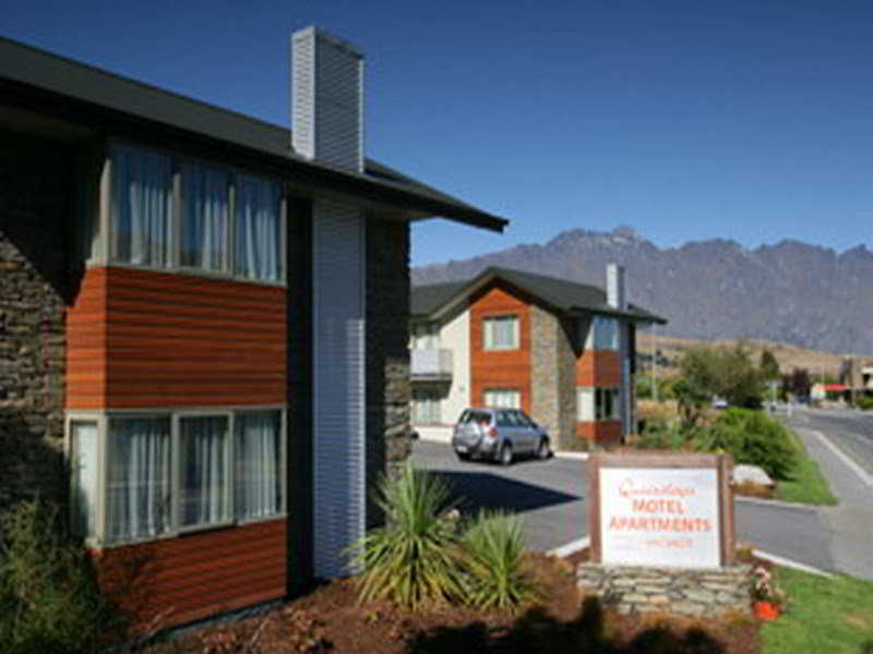 Queenstown Motel Apartments (Adults Only) Exterior photo
