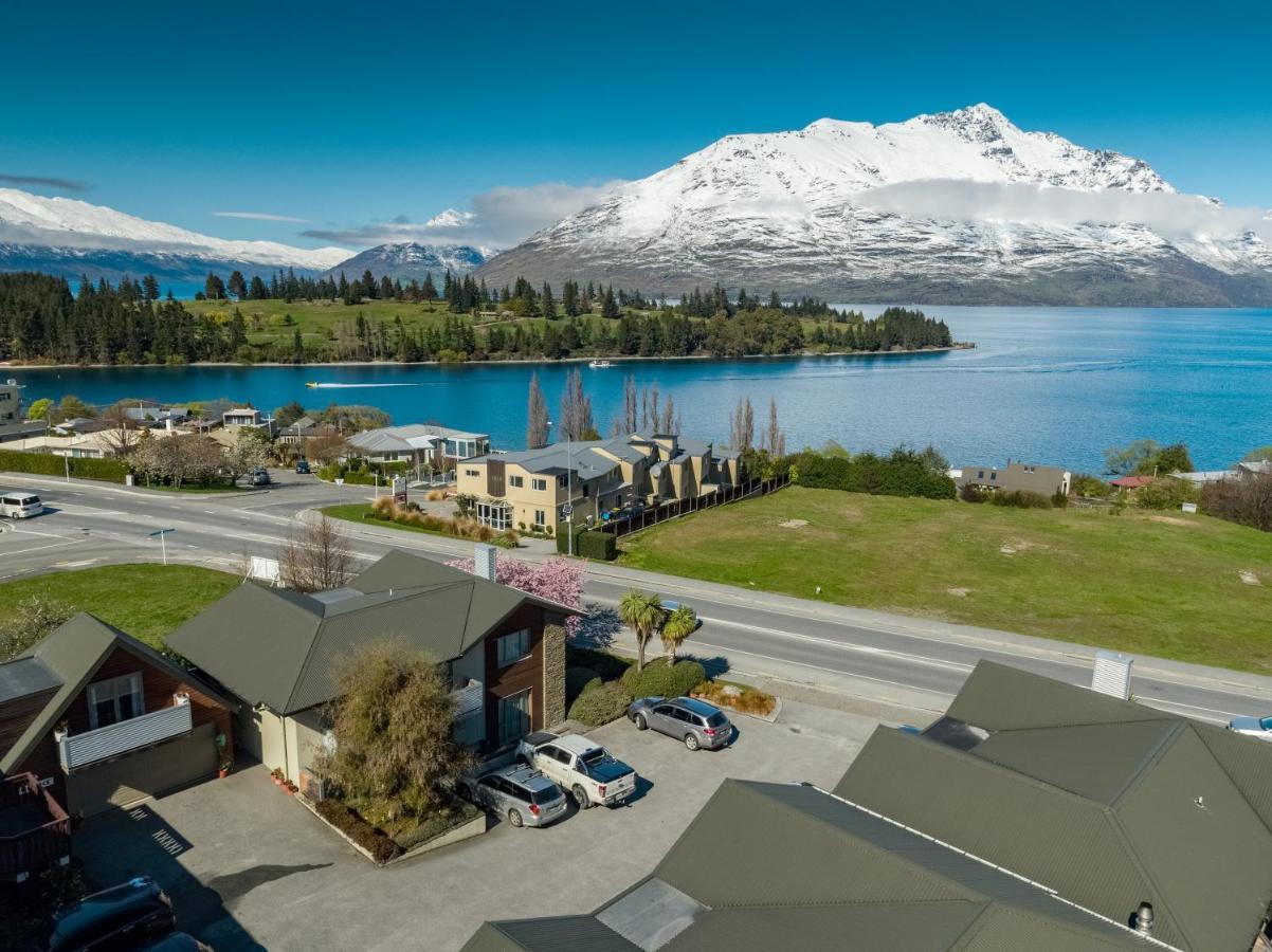 Queenstown Motel Apartments (Adults Only) Exterior photo